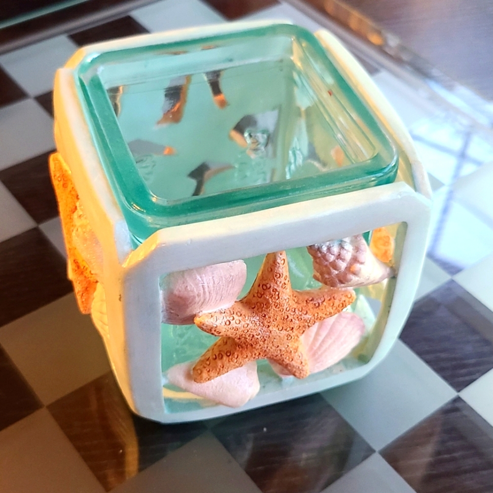 Votive Candle Holder seashell design